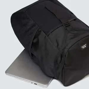 Oakley | Bags | Copy Nwt Oakley Black Clean Days Backpack  display picture 1